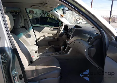 2009 Subaru Forester 2.5Xt Limited z USA, uszkodzony, nr VIN JF2SH66619H774063